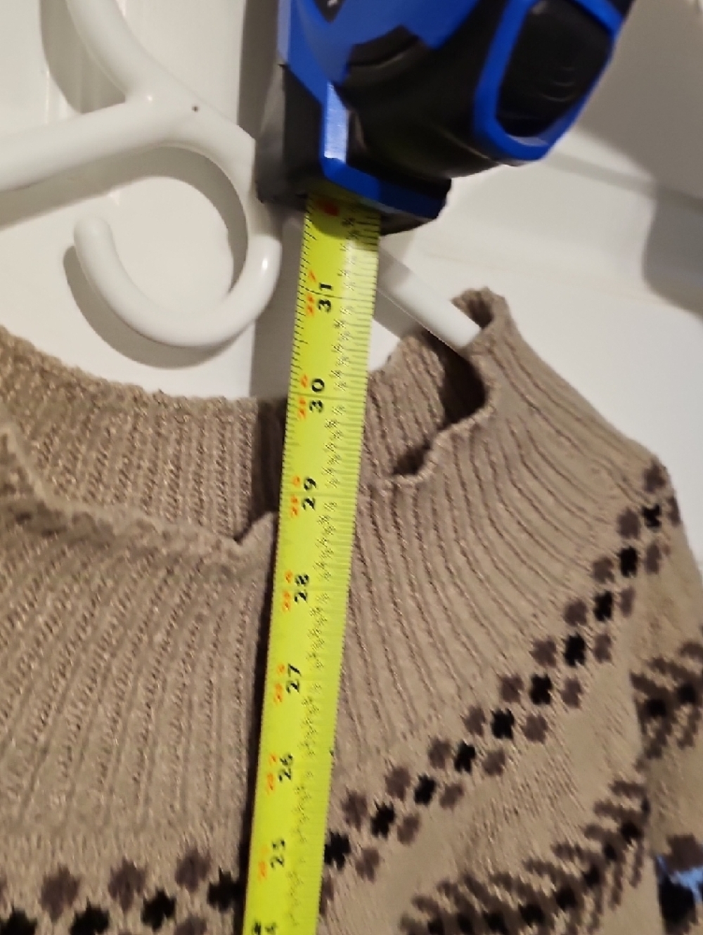 Beige Patterned Yoke Sweater - Women - Picture 7 of 7